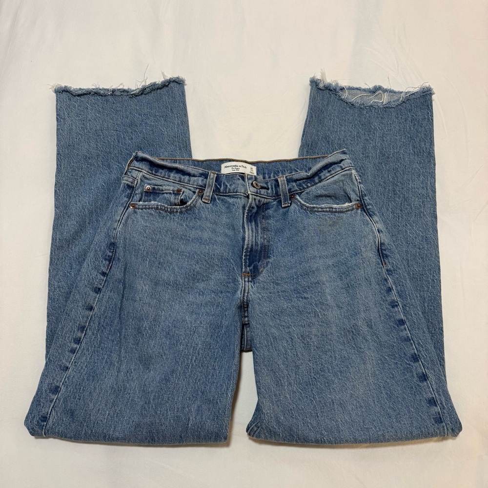 Abercrombie & Fitch Curve Love Baggy Low Rise Jeans | size 27 long